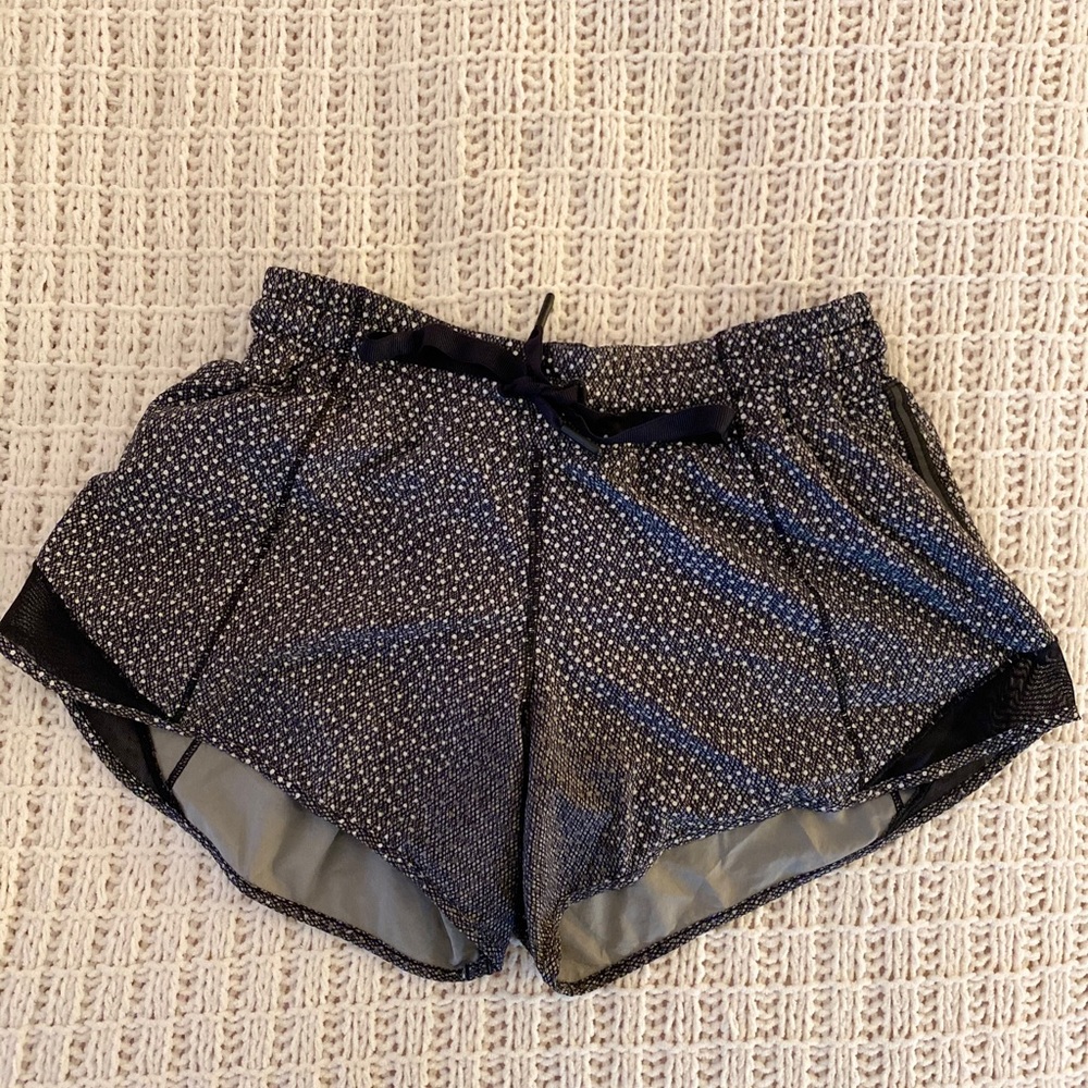 Lulu Lemon Hotty Hot Short